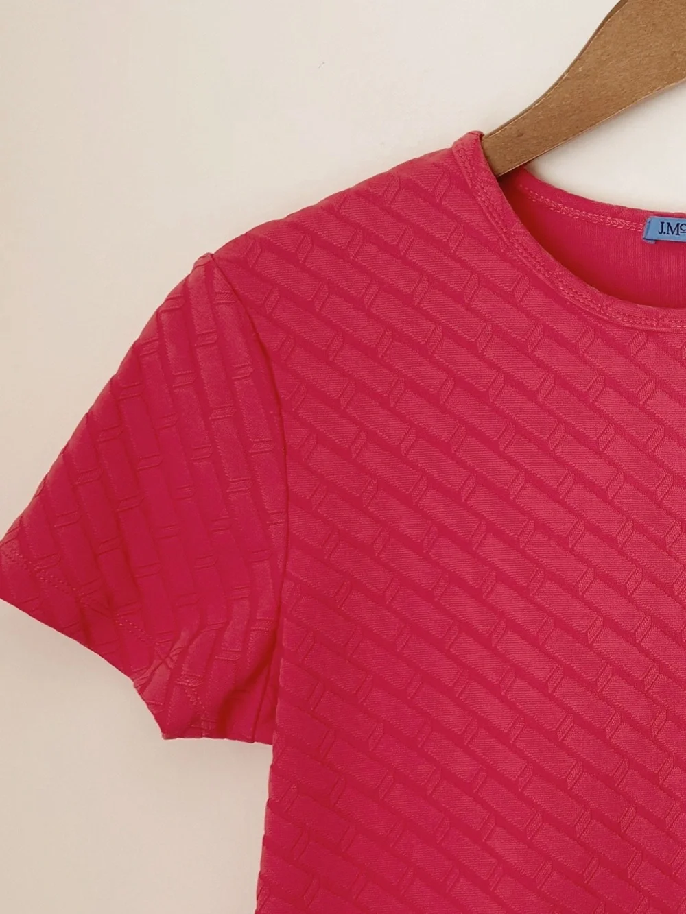 J. McLaughlin Coral Quilted Allie Short Sleeve Tee Medium Coastal Summer - Picture 3 of 8